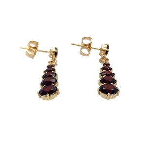 Preowned 9ct Yellow Gold & Garnet Set Dropper Earrings with the weight 3.10 grams. The bottom garnet stones are each 5mm diameter