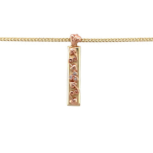 Preowned 9ct Yellow and Rose Gold & Diamond Set Clogau Tree of Life Ingot Pendant on an 18" Clogau curb chain with the weight 4.80 grams. The pendant is 2.4cm long including the bail