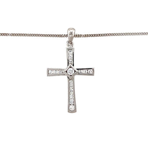 Preowned 9ct White Gold & Cubic Zirconia Set Cross Pendant on an 18" curb chain with the weight 2.70 grams. The pendant is 2.7cm long including the bail