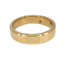 Load image into Gallery viewer, Preowned 18ct Yellow Gold Clogau Cariad 5mm Wedding Band Ring in size R with the weight 7.60 grams
