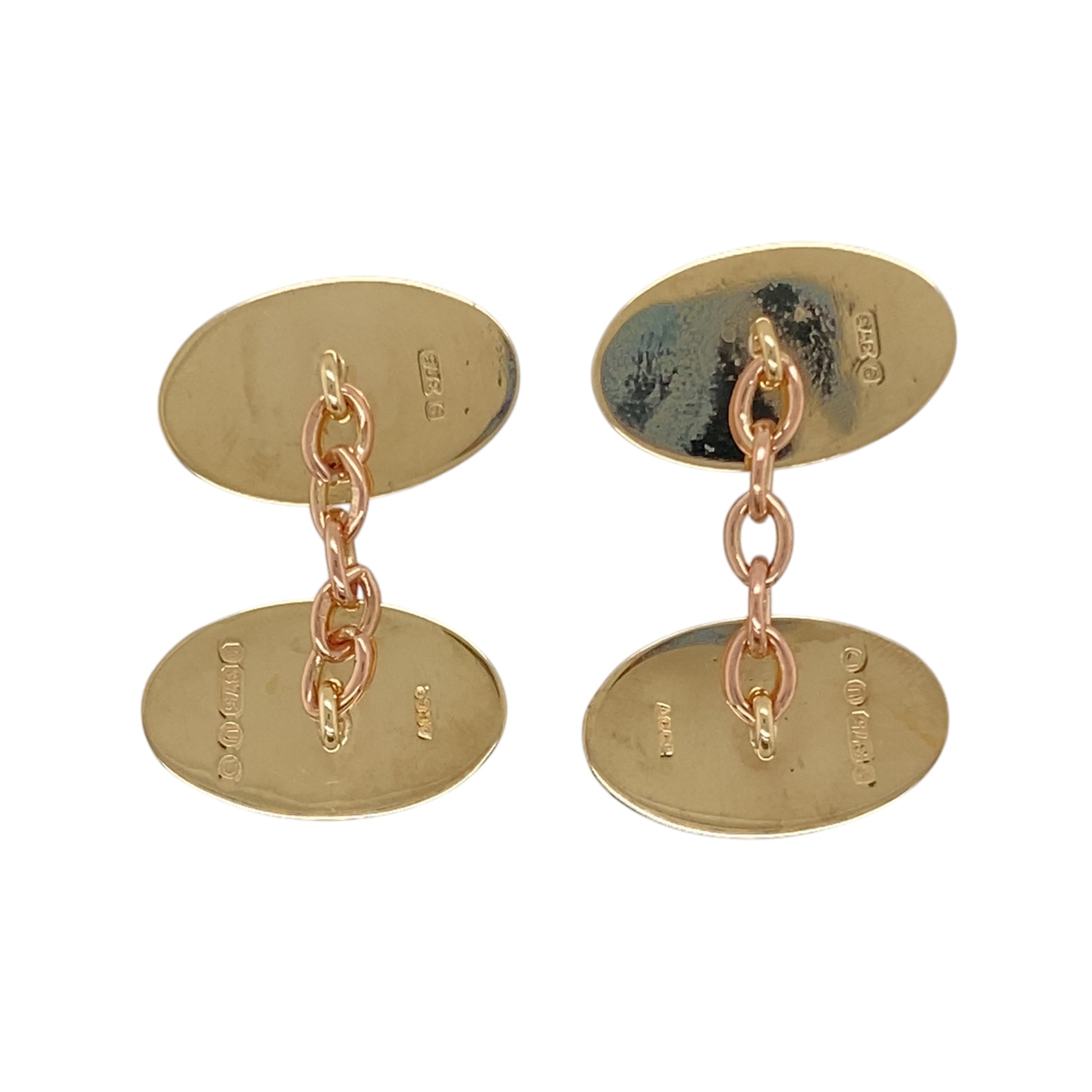 Add a touch of timeless sophistication to your collection with these pre-owned 9ct yellow gold vintage-style oval patterned cufflinks.

Design: Featuring an elegant oval shape with intricate vintage-style patterning, these cufflinks offer a classic and distinguished look.
Material: Made from 9-carat yellow gold, providing a warm and polished finish that enhances their refined design.
Size & Weight: Weighing a total of 5.40 grams, these cufflinks offer a comfortable yet substantial feel.