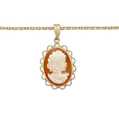 Add timeless vintage charm to your collection with this pre-owned 9ct yellow gold cameo pendant necklace, featuring:

Design: A beautifully carved traditional cameo set in a polished yellow gold frame, offering a classic and feminine silhouette with a nod to antique style.
Material: 9-carat yellow gold, providing a rich and refined setting that enhances the cameo’s delicate detail.
Gemstone Detail: Features a 16mm by 11mm oval cameo