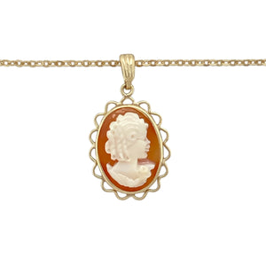 Add timeless vintage charm to your collection with this pre-owned 9ct yellow gold cameo pendant necklace, featuring:

Design: A beautifully carved traditional cameo set in a polished yellow gold frame, offering a classic and feminine silhouette with a nod to antique style.
Material: 9-carat yellow gold, providing a rich and refined setting that enhances the cameo’s delicate detail.
Gemstone Detail: Features a 16mm by 11mm oval cameo