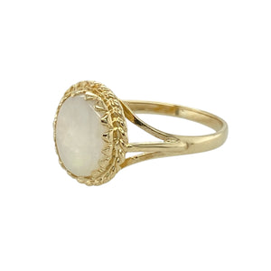 Bring iridescent beauty to your collection with this pre-owned 9ct yellow gold and opalique set ring, offering soft colour play and classic styling in a delicate design—perfect for everyday elegance or thoughtful gifting.

Design: The ring features an oval-shaped opalique stone that displays subtle flashes of colour, creating a graceful and eye-catching centrepiece.
Material: Made from 9-carat yellow gold, the polished finish complements the stone’s shimmering tones and adds warmth to the overall look.