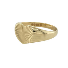 Load image into Gallery viewer, Bring delicate sentiment to your collection with this pre-owned 9ct gold line patterned heart signet ring, offering a sweet and timeless design perfect for everyday wear or meaningful gifting.

Design: The heart-shaped face features a subtle line pattern, adding soft texture and charm to a classic signet style.
Material: Made from 9-carat gold, the polished finish enhances the warm tone and fine detailing of the patterned surface.
