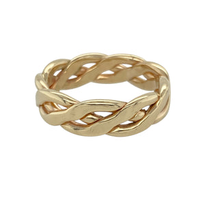 Bring cultural elegance to your collection with this pre-owned 9ct Welsh yellow gold Celtic open weave band ring, offering symbolic design and timeless craftsmanship—perfect for meaningful gifting or daily wear.

Design: The ring features an open weave Celtic knot pattern, symbolising eternity, interconnectedness, and heritage in a bold yet intricate design.
Material: Made from 9-carat Welsh yellow gold, the polished finish highlights the flowing lines and depth of the openwork pattern.
