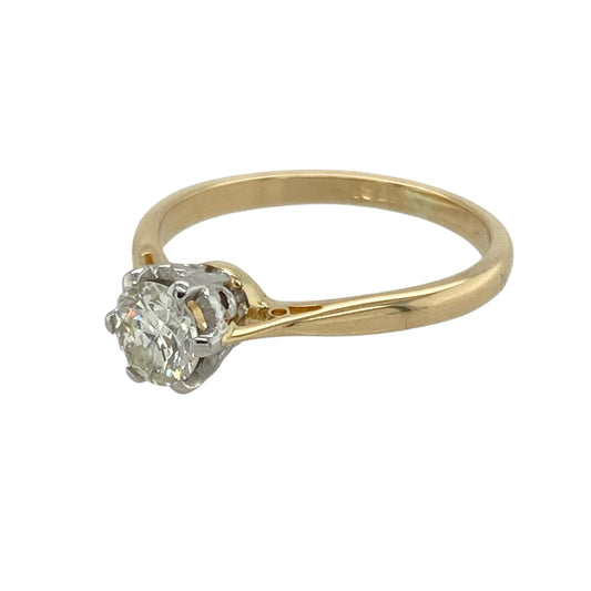 Bring timeless elegance and classic brilliance to your collection with this pre-owned 18ct yellow gold solitaire ring, featuring a substantial brilliant cut diamond—perfect for engagements, anniversaries, or enduring everyday luxury.

Design: The ring features a single brilliant cut diamond of approximately 0.46ct, held in a traditional solitaire setting. The diamond has an approximate clarity of I1, offering a warm sparkle with natural character.
