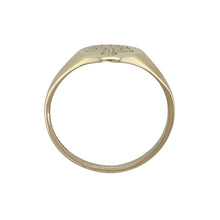 Load image into Gallery viewer, 9ct Gold Three Feather Oval Signet Ring
