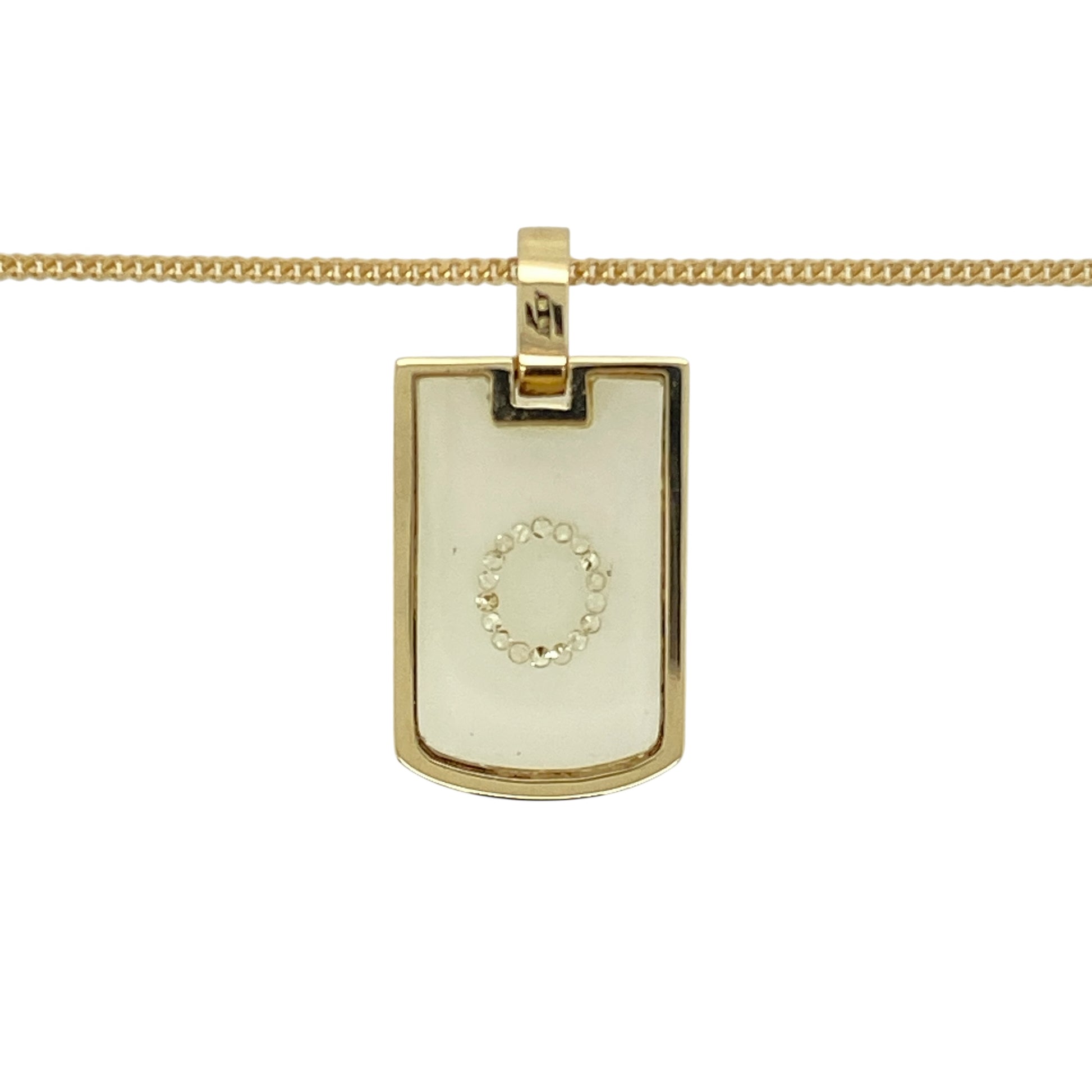 Add a touch of luxury and unique craftsmanship to your collection with this pre-owned 18ct yellow gold and diamond set glass case tag pendant on an 18" curb chain—perfect for modern elegance with a hint of intrigue.

Design: The pendant measures 2.6cm long including the bail and features a tag-style shape with a glass-front case and delicate diamond accents, blending contemporary styling with refined sparkle.

