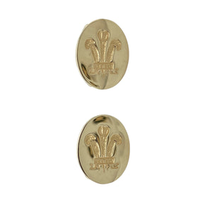 Bring heritage style and classic detail to your collection with these pre-owned 9ct yellow gold Welsh Three Feathers oval cufflinks—a distinguished pair with symbolic meaning and timeless design.

Design: Each cufflink features an oval face engraved with the iconic Welsh Three Feathers emblem, representing pride, tradition, and honour.
Material: Made from 9-carat yellow gold, the polished finish enhances the intricate detailing and offers a warm, refined appearance.
