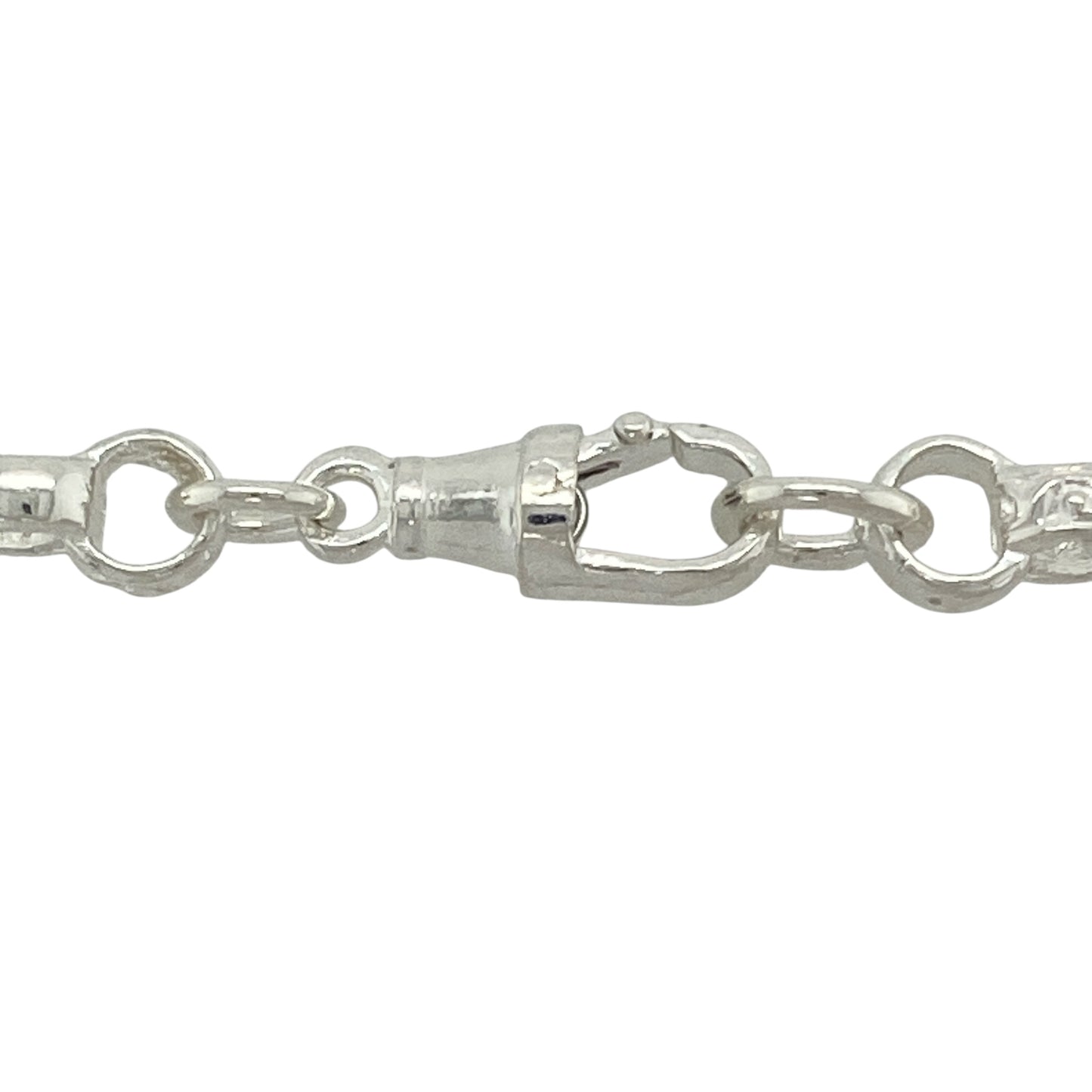 Bring detailed texture and classic polish to your jewellery collection with this new 925 silver 24" patterned engraved belcher chain—a refined piece with timeless appeal and decorative contrast.

Design: Featuring 6mm wide alternating patterned and plain belcher links, this chain offers a balanced look with intricate engraving and smooth shine.
Material: Made from solid 925 sterling silver, the polished and engraved finishes enhance the chain’s traditional styling and visual depth.