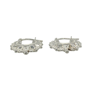 Bring subtle elegance and classic shine to your collection with these new 925 silver small fancy round creole earrings, offering a timeless design and lightweight feel—perfect for everyday wear or adding a polished touch to any look.

Design: The earrings feature a refined round creole style with a fancy, delicate design, measuring approximately 15mm in diameter. Their versatile shape makes them easy to style and effortlessly chic.
