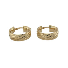 Load image into Gallery viewer, Bring eye-catching texture and timeless style to your collection with these pre-owned 9ct yellow gold patterned stripy hoop creole earrings, offering a refined blend of classic elegance and modern detail—perfect for enhancing any look.

Design: Each earring features a polished hoop creole shape adorned with a distinctive stripy pattern, adding depth and visual interest while maintaining a sleek silhouette.

