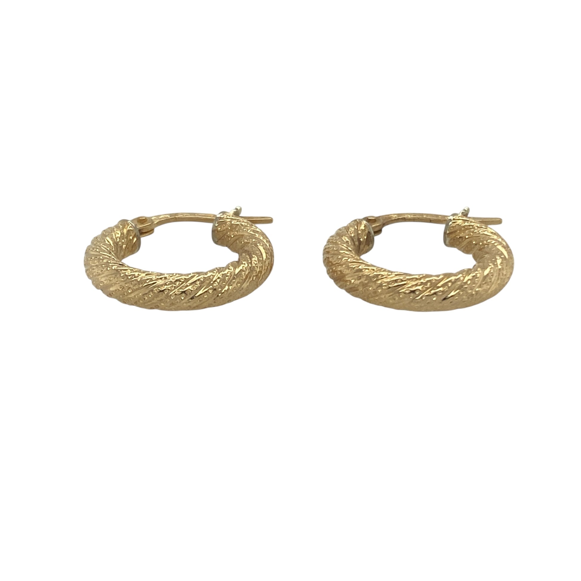 Bring elegant texture and graceful movement to your collection with these pre-owned 9ct yellow gold patterned twisted hoop creole earrings, offering timeless design and detailed charm — perfect for elevating any look.

Design: These stylish creole earrings feature a twisted hoop shape enhanced with intricate patterning, creating depth, sparkle, and a softly flowing silhouette.
Material: Made from 9-carat yellow gold