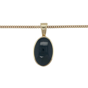 Bring bold elegance and rich contrast to your collection with this pre-owned 9ct yellow gold and onyx set oval pendant necklace—a striking piece with timeless sophistication and dramatic depth.

Design: The necklace features a 2.8cm long oval pendant (including the bail), showcasing a polished 18mm by 12mm black onyx stone set in a smooth yellow gold frame for a bold, refined look.
