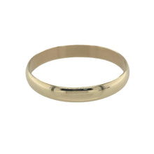 Load image into Gallery viewer, 9ct Gold 3mm Wedding Band Ring
