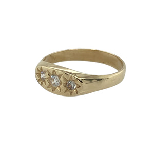 Charming and distinctive, this pre-owned 9ct yellow gold signet ring features sparkling detail in a compact design—ideal as a men's pinky ring or a special piece for a child.

Design: The ring showcases a 5mm wide oval front with three cubic zirconia stones arranged in a classic trilogy layout, each starburst set for added brilliance and vintage-inspired charm.
Material: Made from 9-carat yellow gold, the polished finish enhances the soft gleam of the gold and the sparkle of the stones.
