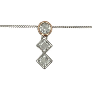 Bring regal elegance and sparkling detail to your jewellery collection with this pre-owned 925 silver Clogau Royalty Anniversary pendant necklace, detailed with 9ct rose gold and white topaz—perfect for marking special occasions in style.

Design: The pendant measures 2.2cm long and features an intricate Royalty-inspired design, accented with polished 9ct rose gold detailing and set with shimmering white topaz stones for a refined, luxurious finish.
