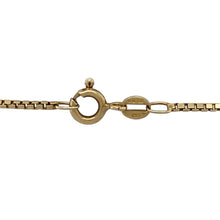 Load image into Gallery viewer, Bring refined simplicity and golden elegance to your collection with this pre-owned 9ct yellow gold box chain—a versatile piece perfect for both everyday wear and pairing with pendants.

Design: The 16&quot; chain features classic box-shaped links, offering a sleek and understated style.
Material: Made from 9-carat yellow gold, the polished finish enhances the smooth links and adds timeless appeal.
Chain Detail: Measuring 1.5mm in link width, the chain provides a delicate yet durable profile.


