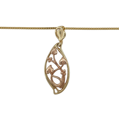 Bring symbolic beauty and golden elegance to your collection with this pre-owned 9ct yellow and rose gold Clogau Tree of Life oval pendant on an 18" curb chain—a meaningful design celebrating growth and harmony.

Design: The pendant features an oval shape decorated with the iconic Tree of Life motif in yellow and rose gold, measuring 3.6cm long including the bail.
Material: Made from 9-carat yellow and rose gold, the polished finish enhances the dual tones and highlights the intricate design.
