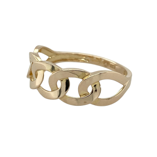 Bring bold style and contemporary edge to your collection with this pre-owned 9ct yellow gold curb link band ring, offering a distinctive design with timeless appeal—perfect for statement wear or everyday versatility.

Design: The ring showcases a curb link pattern across the front, measuring 8mm wide, giving it a bold and modern aesthetic.
Material: Made from 9-carat yellow gold, the polished finish enhances the classic curb link style with a refined shine.
