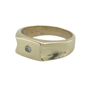 Bring bold style and refined sparkle to your collection with this pre-owned 9ct yellow gold diamond signet ring—a classic design with a contemporary twist.

Design: The ring features an 8mm high front, accented with diamonds for added brilliance and a distinctive finish.
Material: Made from 9-carat yellow gold, the polished surface enhances the solid design and complements the sparkle of the stones.
