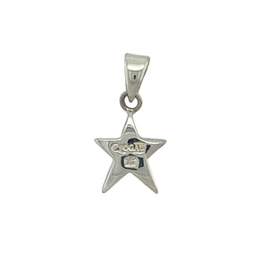 Bring celestial charm and sparkling elegance to your collection with this pre-owned Clogau silver and 9ct rose gold star pendant—a symbolic design with timeless appeal.

Design: The pendant features a polished star motif accented with a small white topaz stone for subtle brilliance, finished with touches of warm rose gold.
Material: Made from sterling silver with 9-carat rose gold detailing, the polished finish enhances the dual tones and highlights the sparkle of the topaz.

