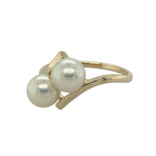Load image into Gallery viewer, Bring graceful elegance and timeless charm to your collection with this pre-owned 14ct yellow gold double pearl twist ring, combining soft lustre with a refined design—perfect for special occasions or sophisticated everyday wear.

Design: The ring features two 6mm round pearls in a classic twist formation, creating balance and harmony with their gentle sheen.
Material: Made from 14-carat yellow gold, the polished finish complements the creamy tones of the pearls with a warm and luxurious backdrop.

