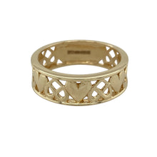 Load image into Gallery viewer, 9ct Gold Celtic Heart Band Ring

