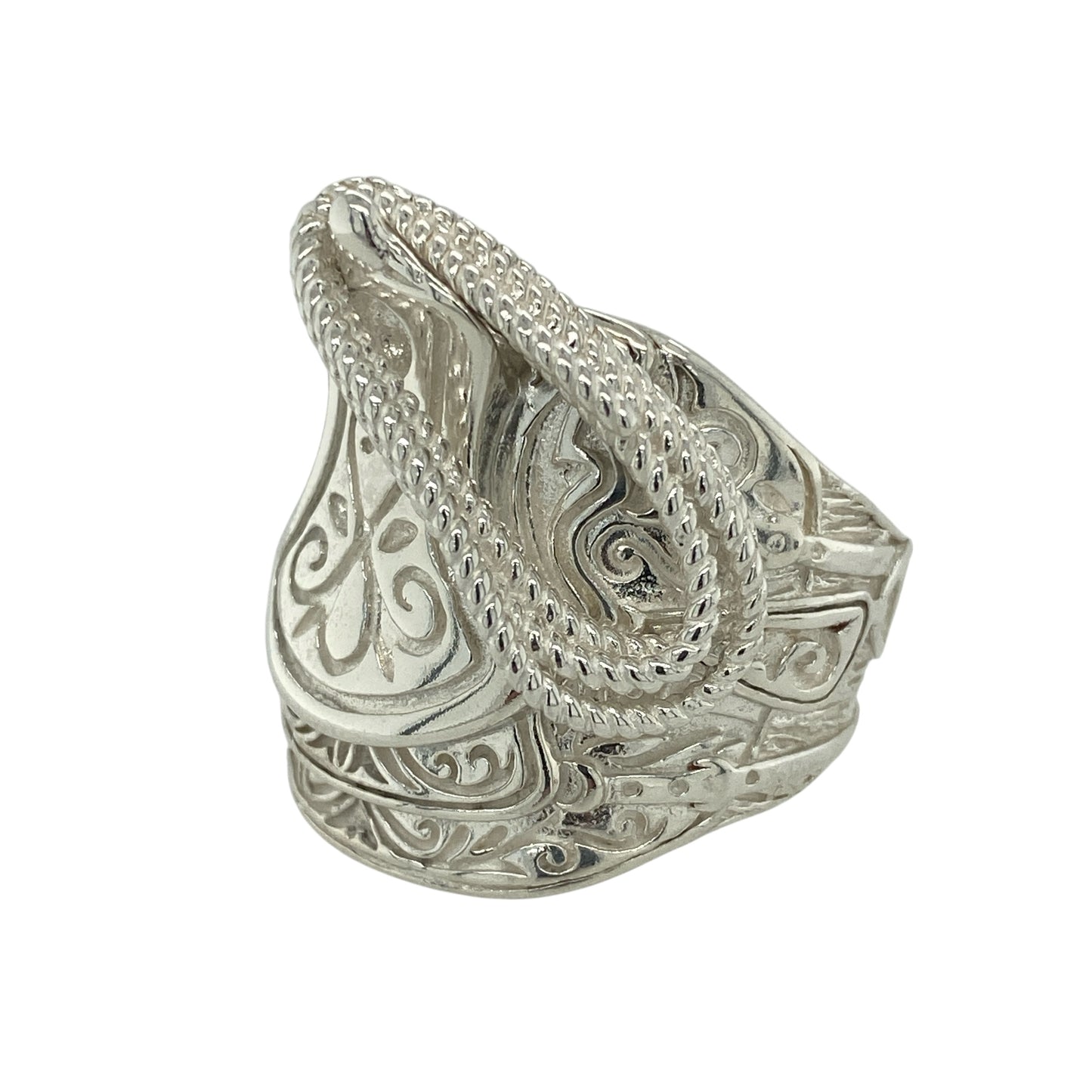 Make a bold statement with this new 925 solid silver saddle ring, a heavyweight design with detailed craftsmanship—perfect for those who love standout jewellery.

Design: The ring features a wide saddle front with intricate patterned detailing, measuring 29mm high for striking presence on the hand.
Material: Made from solid 925 sterling silver, the polished finish enhances durability while highlighting the ornate design.