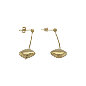Bring modern elegance and sleek movement to your collection with these pre-owned 9ct yellow gold square chain drop stud earrings—a refined design with contemporary flair.

Design: Each earring features a polished ball stud with a delicate chain drop, finished with an offset square shape that sits like a diamond for a stylish twist.
Material: Made from 9-carat yellow gold, the polished finish enhances the warm golden tone and adds to the elegant design.