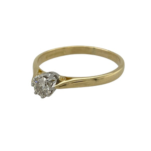 Bring classic elegance and refined sparkle to your collection with this pre-owned 18ct yellow gold solitaire ring, featuring a brilliant-cut diamond centrepiece.

Design: The ring is styled with a single round brilliant-cut diamond of approximately 0.28ct, with an estimated clarity of Si1 and colour K–M, offering timeless beauty.
Material: Made from 18-carat yellow gold, the polished finish enhances the warm tone and complements the brilliance of the diamond.