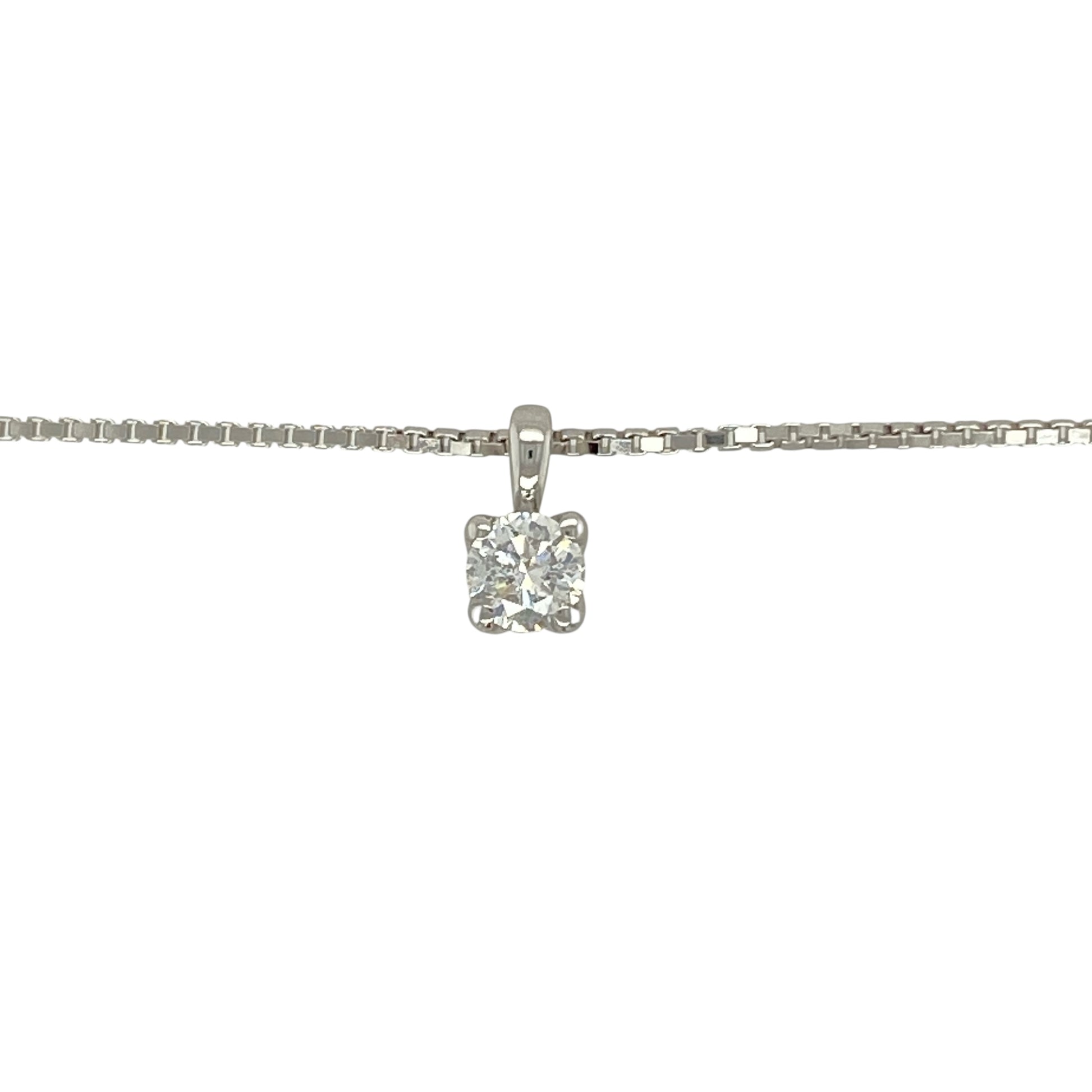 Celebrate classic sophistication with this pre-owned 18ct white gold diamond solitaire pendant, paired with an 18" box chain for timeless elegance.

Design: The pendant measures 1cm long including the bail and features a brilliant-cut diamond of approximately 0.50ct in a traditional solitaire style.
Material: Made in 18-carat white gold, the polished finish provides a bright, modern setting that enhances the diamond’s sparkle.