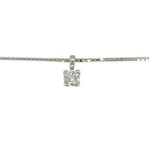 Celebrate classic sophistication with this pre-owned 18ct white gold diamond solitaire pendant, paired with an 18" box chain for timeless elegance.

Design: The pendant measures 1cm long including the bail and features a brilliant-cut diamond of approximately 0.50ct in a traditional solitaire style.
Material: Made in 18-carat white gold, the polished finish provides a bright, modern setting that enhances the diamond’s sparkle.