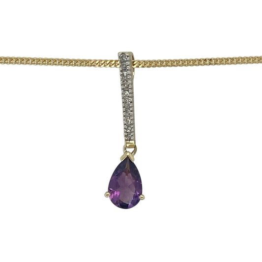 Bring rich colour and refined sparkle to your collection with this pre-owned 9ct yellow gold diamond and amethyst pendant necklace, a graceful design perfect for both everyday wear and special occasions.

Design: The pendant measures 2.7cm long and features a 9mm by 6mm teardrop-shaped amethyst, accented with sparkling diamonds for added brilliance.
Material: Made from 9-carat yellow gold, the polished finish enhances the vivid purple of the amethyst and the sparkle of the diamonds with a warm glow.