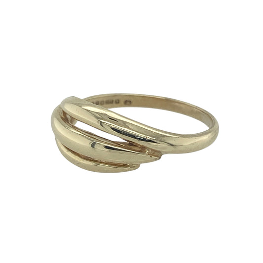 Bring elegant detail and timeless design to your collection with this pre-owned 9ct yellow gold open weave band ring, a refined piece with a distinctive look.

Design: The ring features a 7mm wide band with an open weave pattern, creating a textured and stylish finish.
Material: Made from 9-carat yellow gold, the polished surface highlights the woven design while adding a warm glow.
Ring Detail: Decorative yet versatile, this ring can be worn as a statement band, an everyday accessory, or a meaningful gift.