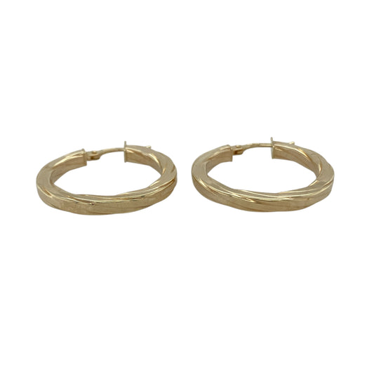 Bring modern elegance and timeless shine to your collection with these pre-owned 9ct yellow gold squared twisted hoop creole earrings, combining contemporary design with classic sophistication—perfect for everyday wear or special occasions.

Design: The earrings feature a distinctive squared twisted hoop creole style, offering a unique geometric shape that reflects light beautifully for added texture and brilliance.