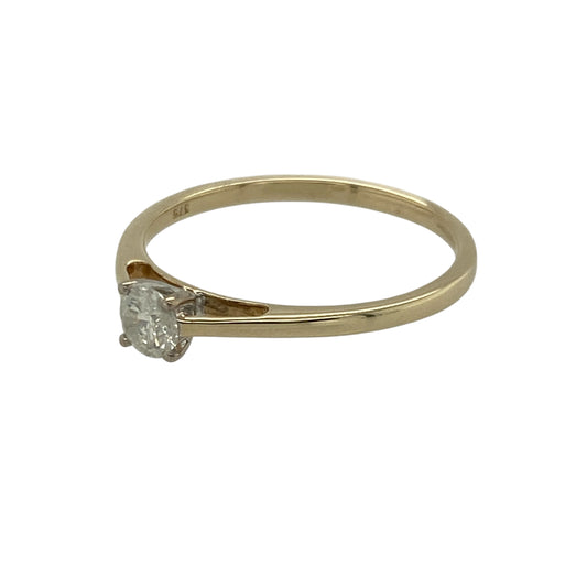 Bring timeless elegance and refined sparkle to your collection with this pre-owned 9ct yellow gold diamond set solitaire ring—perfect for marking a special moment or adding classic sophistication to your style.

Design: The ring features a single brilliant-cut diamond of approximately 0.25ct, radiating light with its classic round shape. The elegant solitaire setting highlights the stone’s natural beauty, symbolising purity and enduring love.