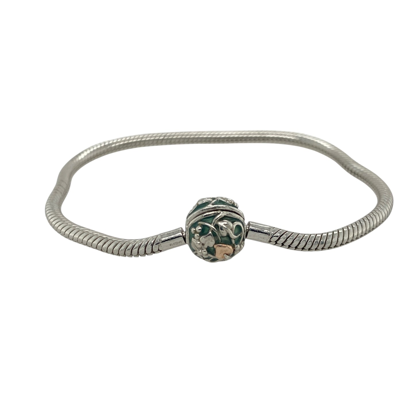 Add contemporary charm and signature Clogau style to your collection with this pre-owned 925 silver bead charm bracelet — a versatile piece perfect for personal expression and everyday elegance.

Design: The bracelet features a polished silver bead design with a distinctive clasp adorned with green enamel detailing, adding a subtle pop of colour and a unique Clogau touch.