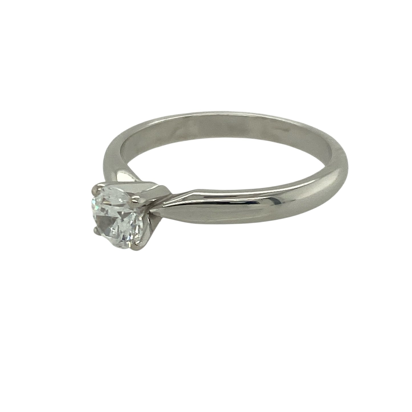 New 9ct White Gold &amp; Swarovski Crystal Set brilliant cut Solitaire Ring in size N with the weight 2.50 grams. The stone is a 0.50ct size