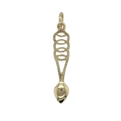 Bring tradition and heartfelt symbolism to your collection with this pre-owned 9ct yellow gold Welsh knot lovespoon pendant—a charming piece that beautifully represents love and unity.

Design: The pendant features an intricate Welsh knot lovespoon design, symbolising everlasting love and connection, crafted with elegant detail and balance.
Material: Made from 9-carat yellow gold, the polished finish enhances the fine detailing and gives the pendant a warm, radiant glow.
