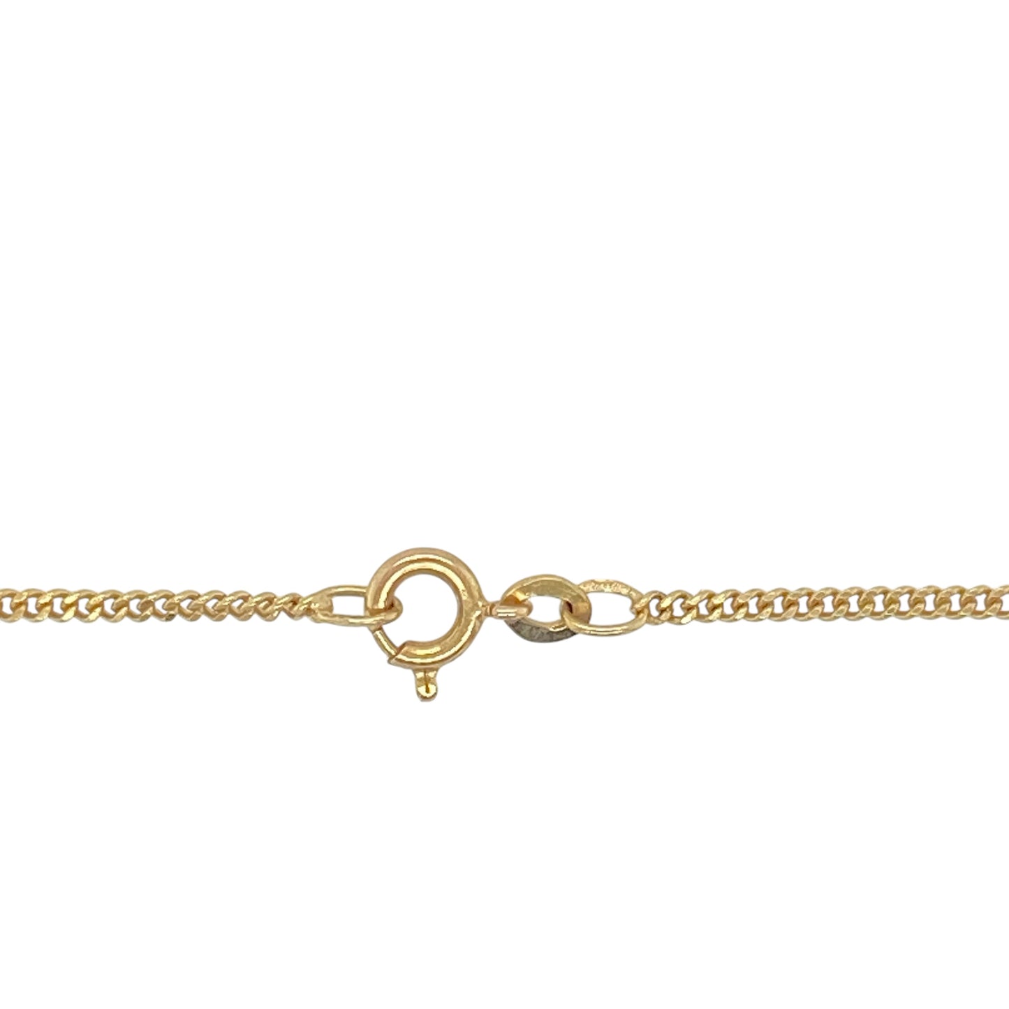 Add classic simplicity and subtle elegance to your collection with this pre-owned 9ct gold curb chain, offering a refined design perfect for everyday wear or pairing with a delicate pendant.

Design: The chain features traditional curb links measuring 1mm wide, creating a sleek and understated look that sits comfortably against the neckline.
Material: Made from 9-carat gold, the polished finish enhances its warm tone and timeless shine.
