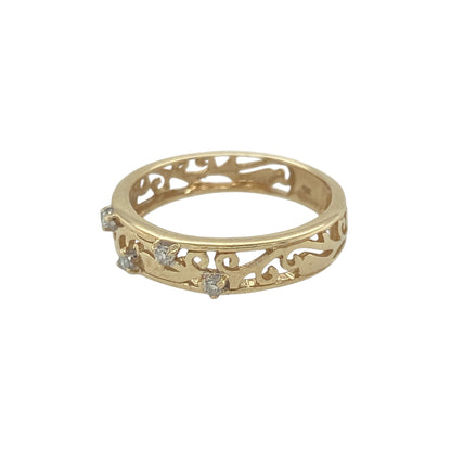 Add delicate sparkle and vintage-inspired charm to your collection with this pre-owned 9ct yellow gold diamond filigree patterned band ring, offering timeless elegance in a refined design—perfect for everyday wear or special occasions.

Design: The ring features an intricate filigree pattern across the front of the band, measuring 3mm wide, adorned with subtle diamond detailing for a touch of shimmer and sophistication.

