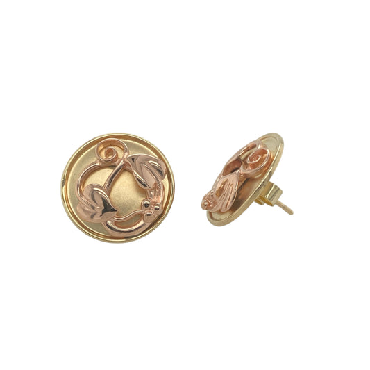 Add elegance and heritage-inspired beauty to your collection with these pre-owned 9ct yellow and rose gold Clogau Tree of Life round stud earrings, symbolising growth, strength, and connection—perfect for everyday wear or special occasions.

Design: Each earring features a classic round shape adorned with Clogau’s signature Tree of Life motif, intricately crafted to represent harmony and renewal. The contrasting yellow and rose gold tones create a rich, timeless aesthetic.
