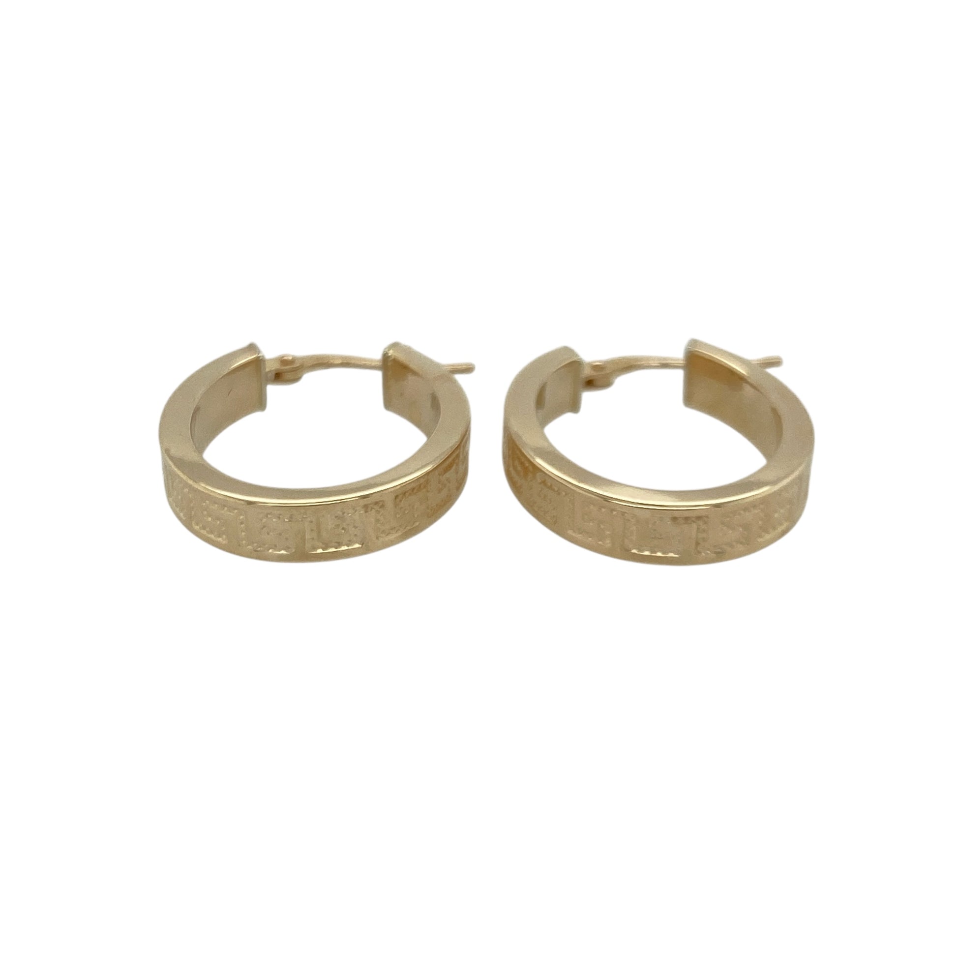 Bring bold pattern and warm golden shine to your collection with these pre-owned 9ct yellow gold Greek key creole earrings—an elegant pair offering timeless style and distinctive detail.

Design: These oval hoop creole earrings feature a classic Greek key pattern, adding geometric interest and a touch of cultural elegance to their traditional shape.
Material: Made from 9-carat yellow gold, the polished surfaces enhance the rich golden tone and highlight the intricate patterning.