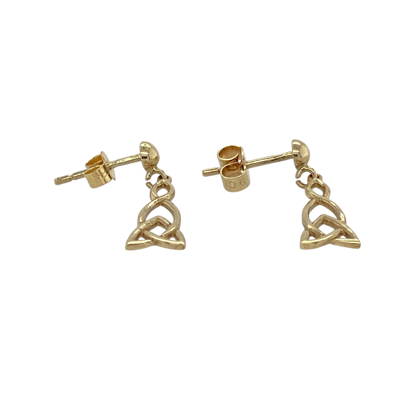 Bring traditional charm and elegant movement to your accessory collection with these pre-owned 9ct yellow gold Celtic knot drop earrings — a graceful pair with timeless symbolism.

Design: Each earring measures approximately 2cm in length and features an intricate Celtic knot motif, offering flowing interlaced detail with classic meaning and style.
Material: Made from 9ct yellow gold, the polished finish enhances the warm tone of the metal and highlights the elegant knotwork.