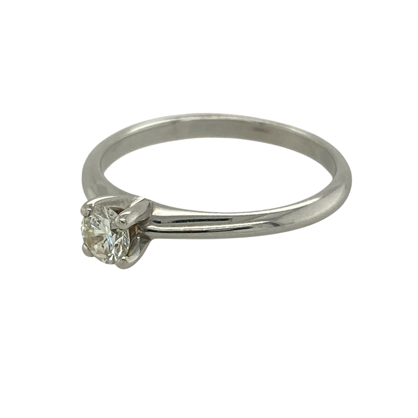 Bring timeless sparkle and modern elegance to your jewellery collection with this new 9ct white gold diamond solitaire ring — a classic piece with bright, refined presence.

Design: The ring features an approximately 0.30ct brilliant-cut diamond at the centre, offering lively sparkle in a traditional and elegant solitaire style.
Material: Made from 9ct white gold, the polished finish enhances the cool tone of the metal and beautifully complements the diamond’s brightness.
