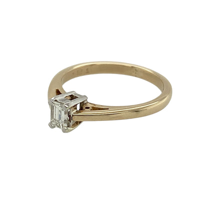 Bring clean lines and refined sparkle to your jewellery collection with this pre-owned 9ct yellow gold diamond baguette cut solitaire ring, a timeless design with elegant simplicity.

Design: The ring features a single baguette-cut diamond as the focal point, offering a sleek, elongated profile with understated brilliance and a modern solitaire look.