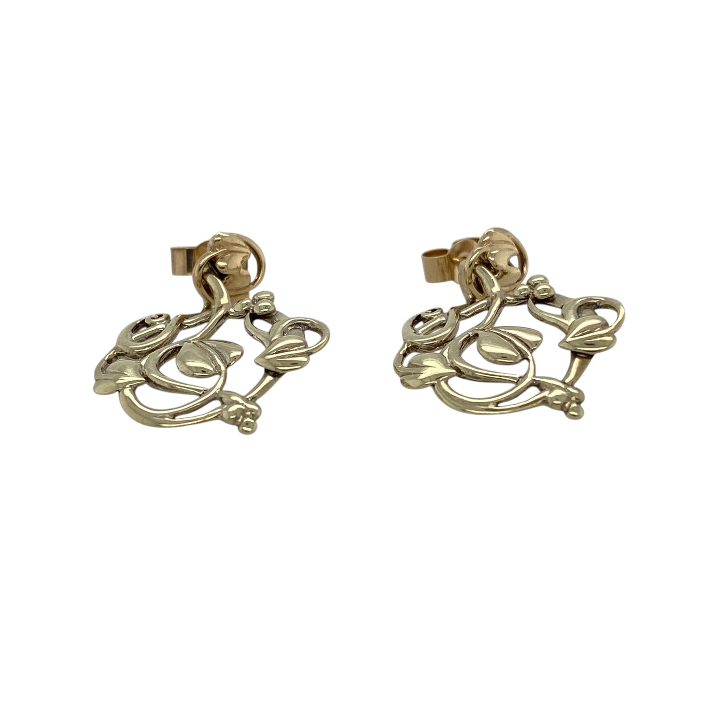 Bring meaningful symbolism and elegant contrast to your jewellery collection with these pre-owned 9ct yellow and white gold Clogau Tree of Life drop earrings, a beautifully recognisable design inspired by heritage and balance from Clogau.

Design: The earrings feature the iconic Tree of Life motif in a drop-style design, combining flowing movement with a timeless and symbolic aesthetic.