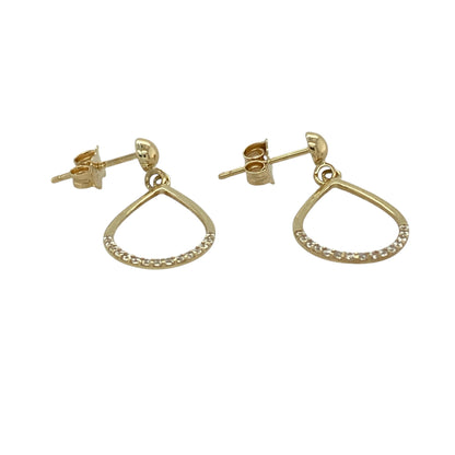 Bring elegant sparkle and graceful movement to your jewellery collection with these pre-owned 9ct yellow gold cubic zirconia set teardrop drop earrings, a refined design with timeless appeal.

Design: Each earring features a teardrop-shaped cubic zirconia, creating a delicate drop silhouette that catches the light beautifully with every movement.
Material: Made from polished 9-carat yellow gold, the warm tone enhances the brilliance of the cubic zirconia and adds classic charm.